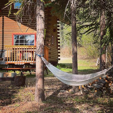 Little Atlin Lodge Tagish ภายนอก รูปภาพ