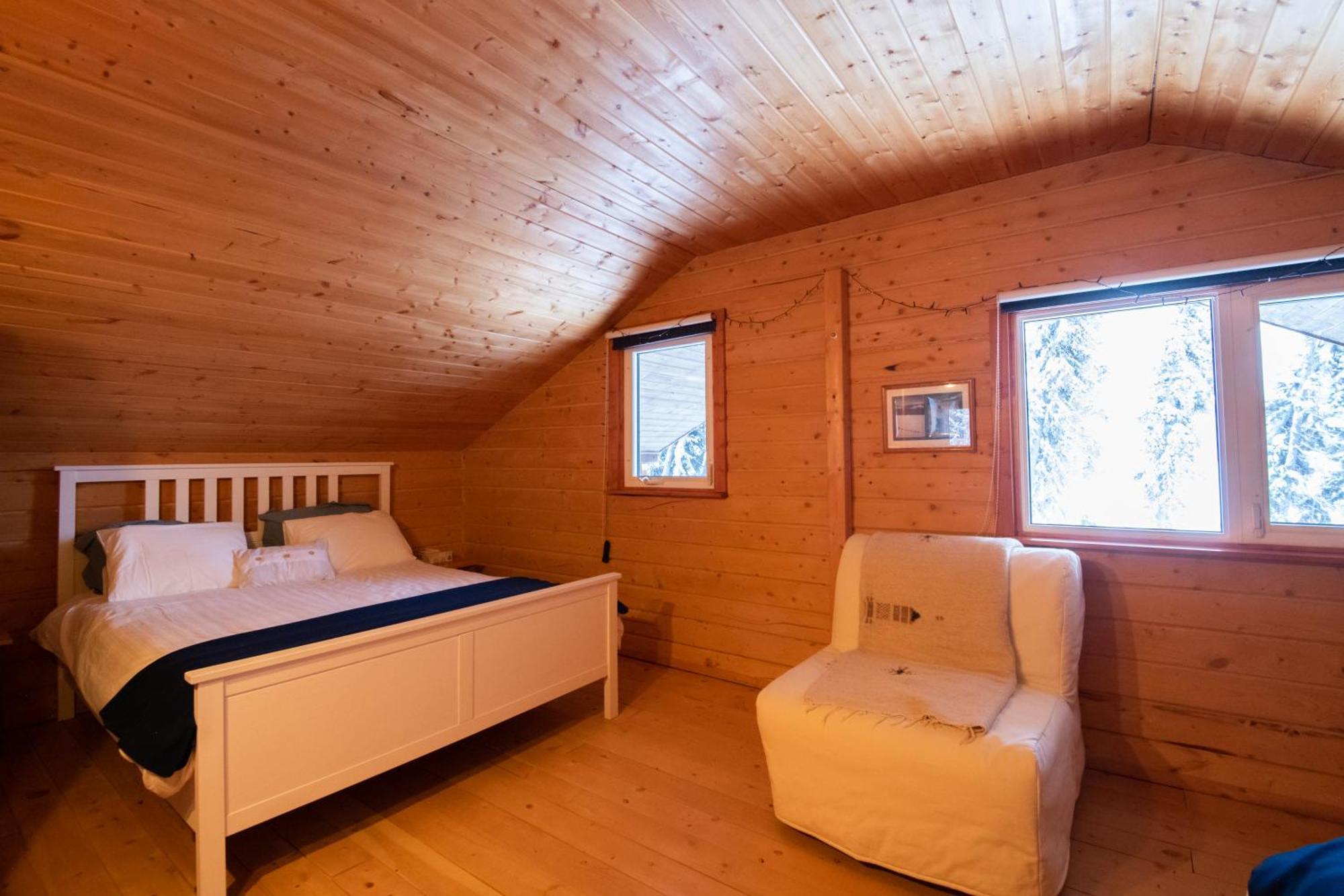 Little Atlin Lodge Tagish ภายนอก รูปภาพ